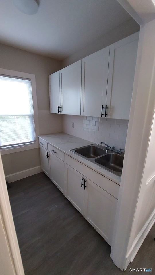 67 Wood St #2 - Photo 4 of 11