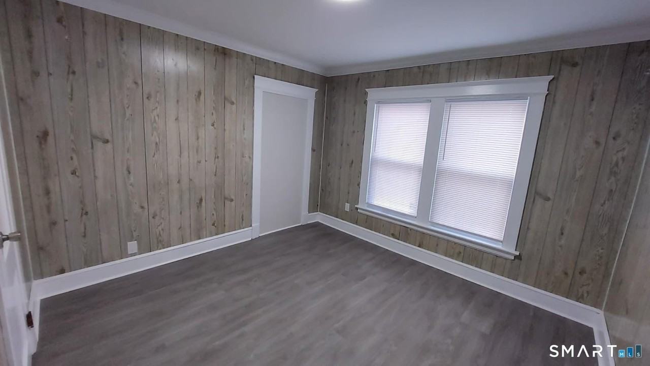 67 Wood St #2 - Photo 7 of 11