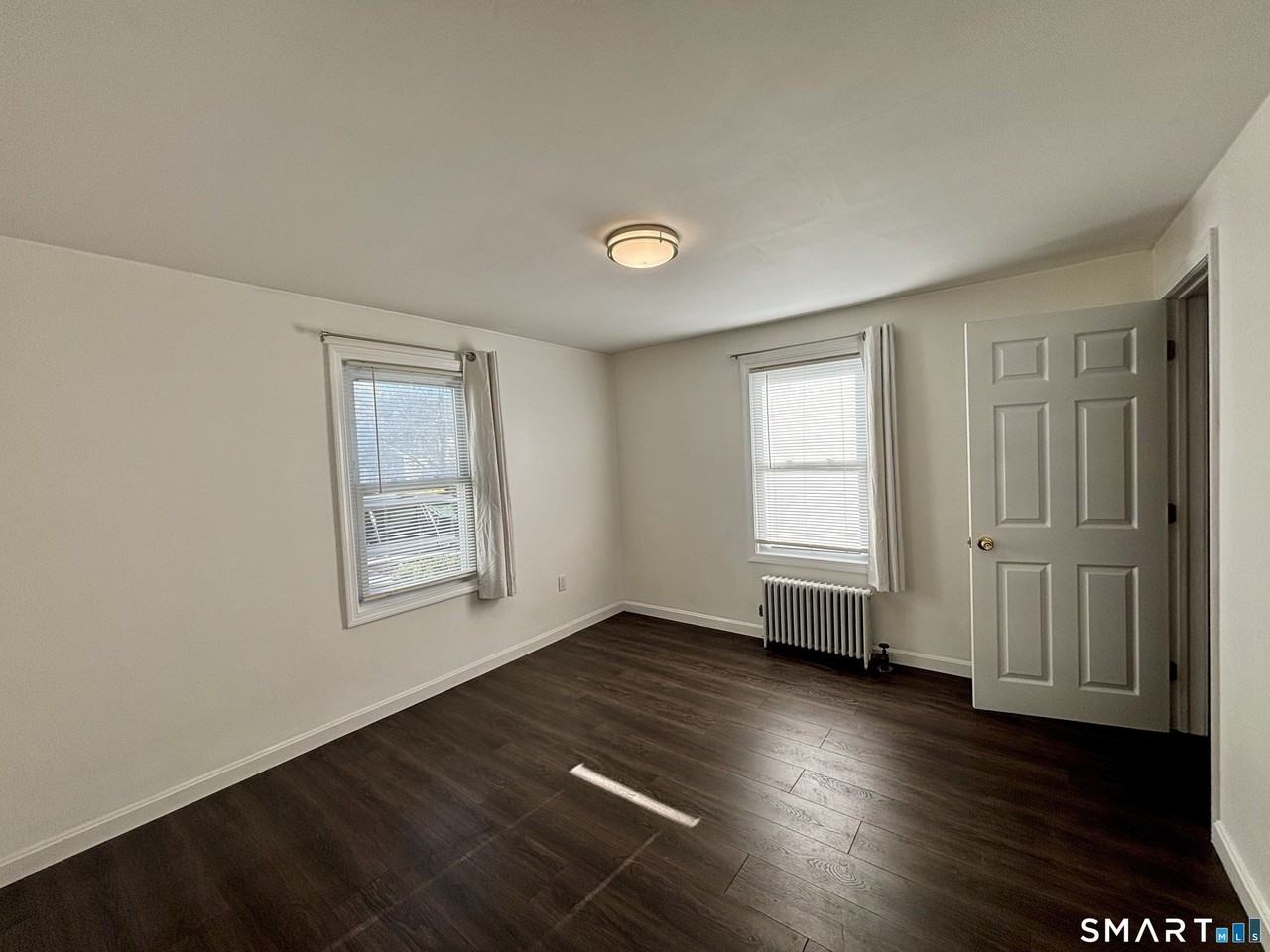 11 Sycamore Rd - Photo 6 of 32