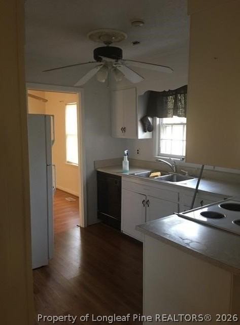 402 Botany Ct - Photo 4 of 13