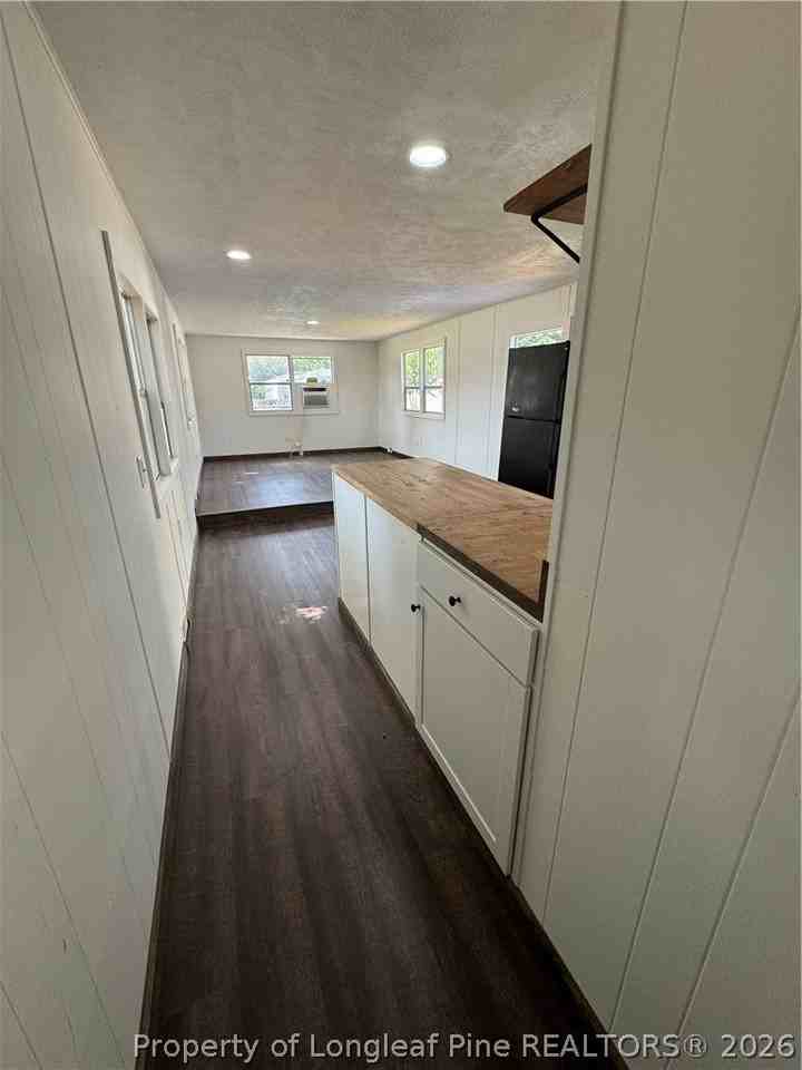 1454 Delmar St - Photo 4 of 8