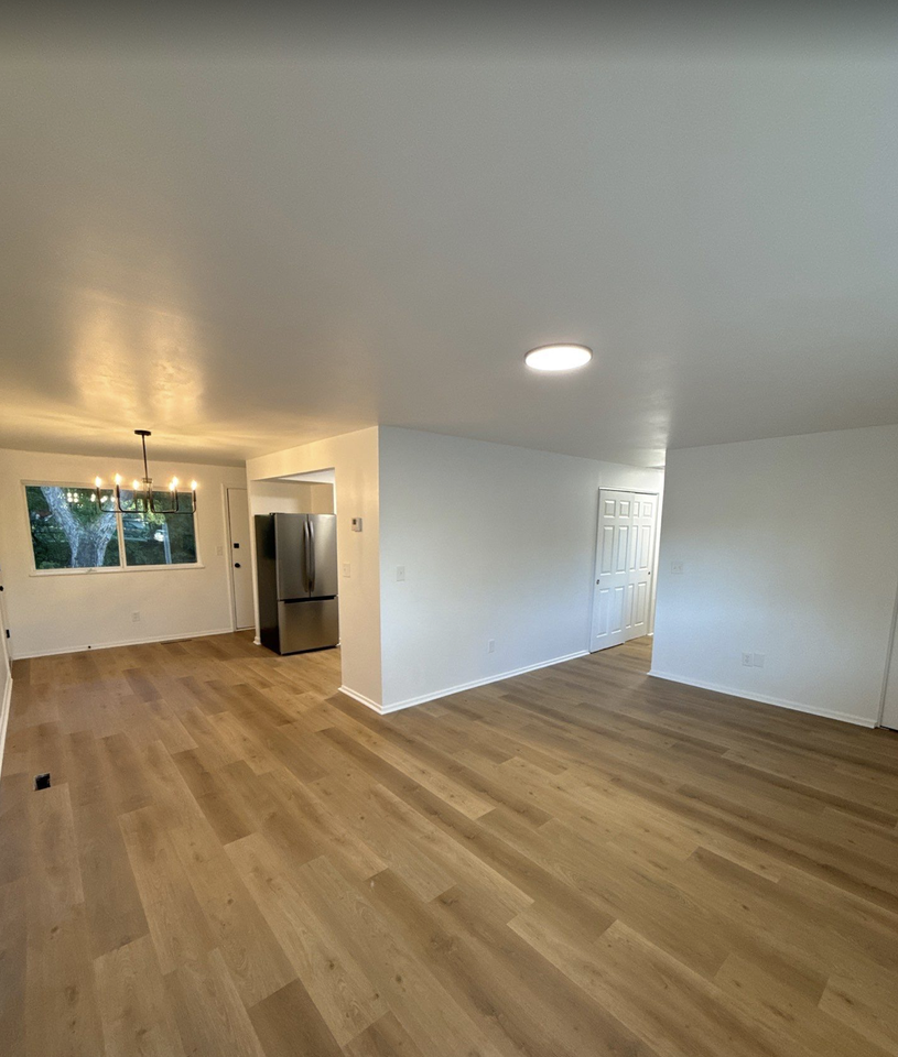 5524 Shady Oak St #1 - Photo 4 of 18
