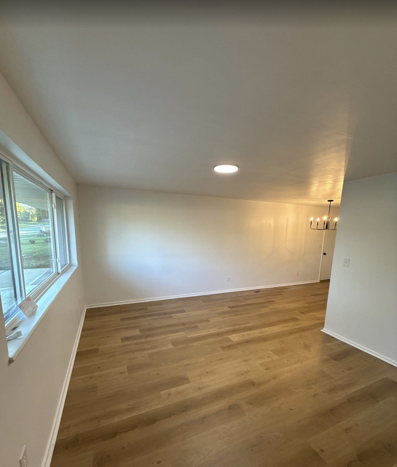 5524 Shady Oak St #1 - Photo 5 of 18