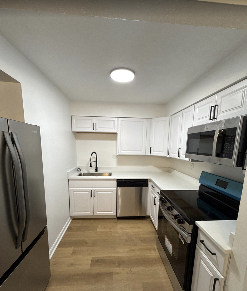 5524 Shady Oak St #1 - Photo 6 of 18