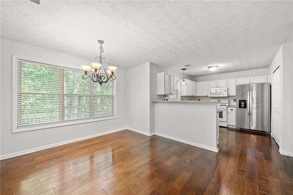 3095 Heatherbrook Trce - Photo 6 of 27
