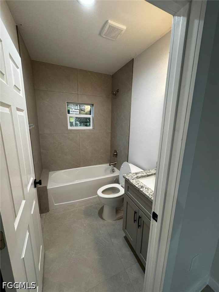 27380 Sandrala Dr - Photo 2 of 10