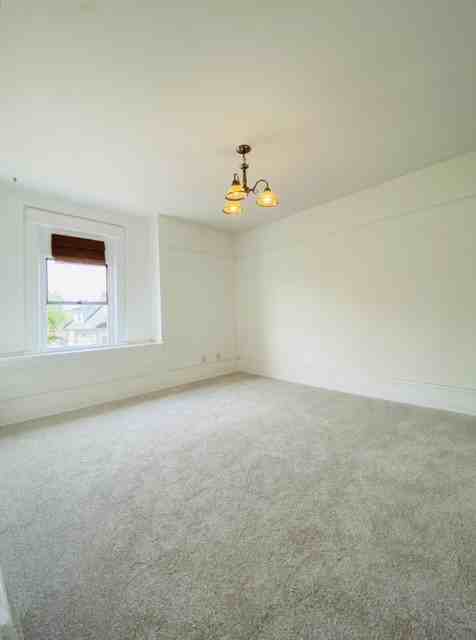 2840 Fraser Street - Photo 6 of 12