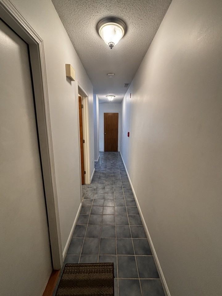 257 Weirs Boulevard - 22Unit 22 #22 - Photo 3 of 38