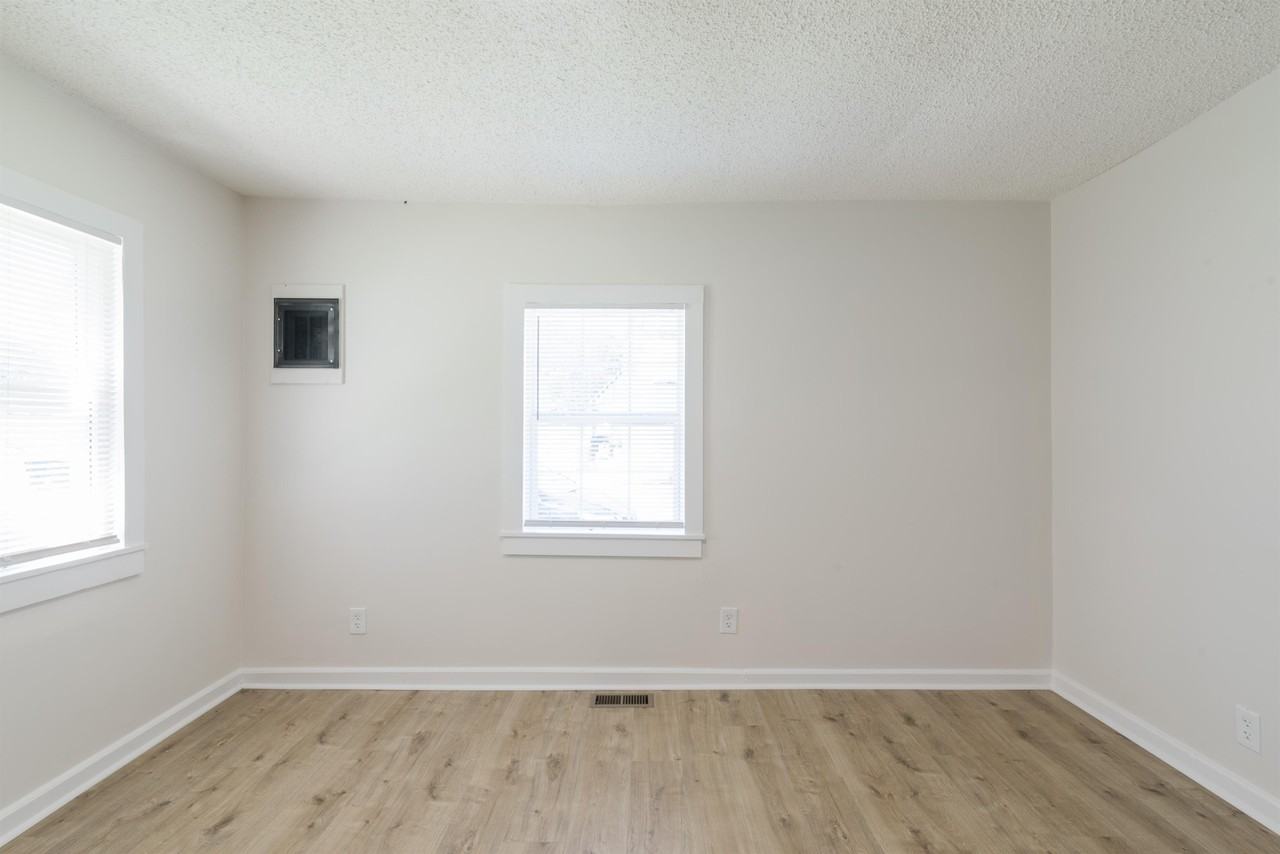 907 Baker Blvd #1 - Photo 4 of 23