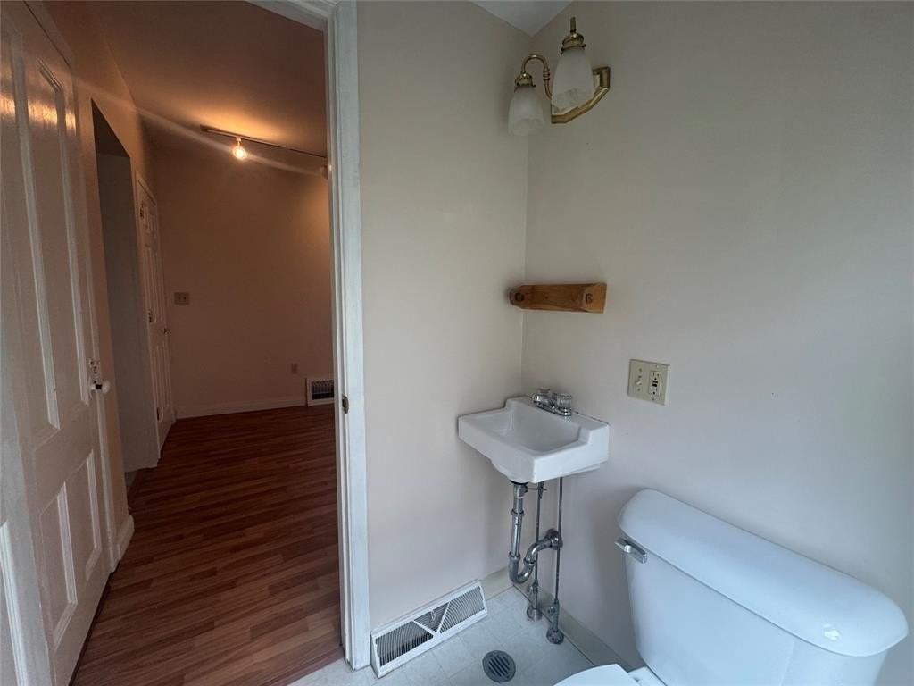 17 Mitchell Ave #1 - Photo 5 of 14
