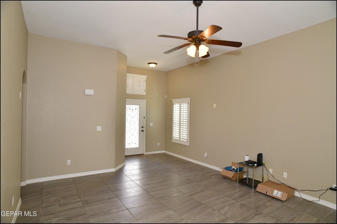 14836 Ted Banks Ave - Photo 7 of 40