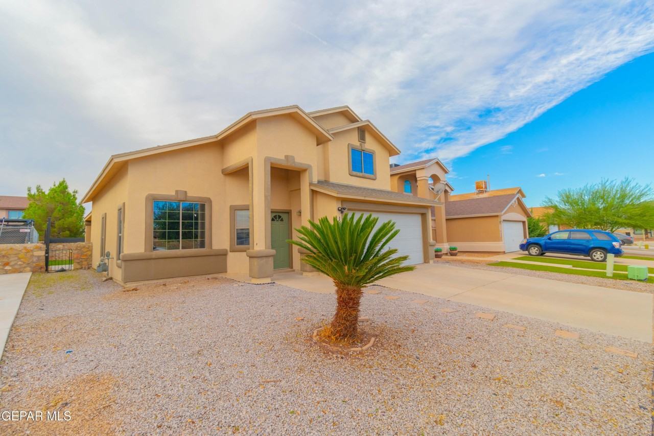 11612 Mesquite Miel Dr - Photo 7 of 46