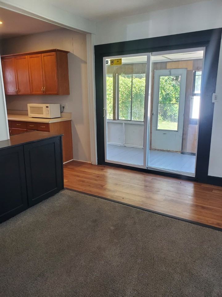 2036 Mansfield Rd #1 - Photo 4 of 16