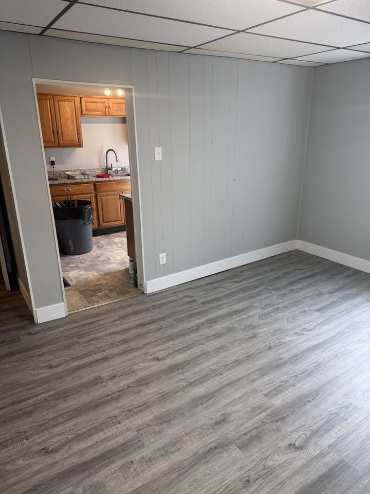 277 N Franklin St #1 - Photo 5 of 13