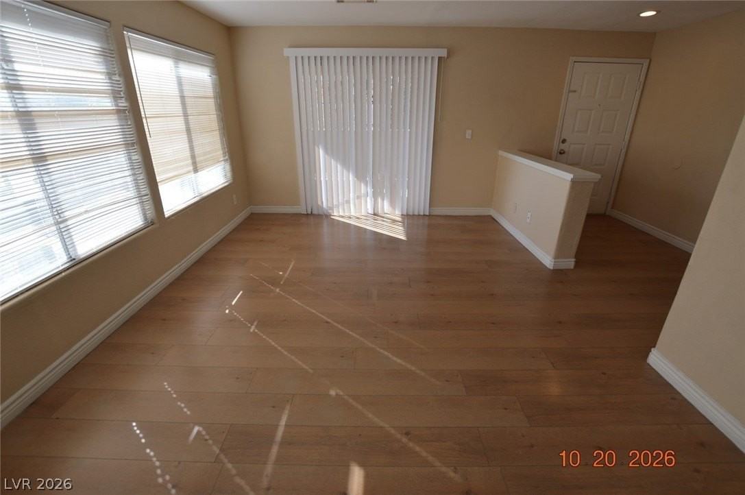 1501 Linnbaker Ln #203 - Photo 4 of 17