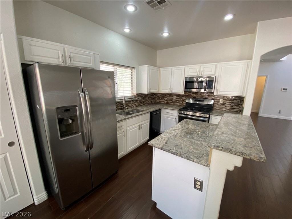 1167 Ekalaka Rd - Photo 4 of 29