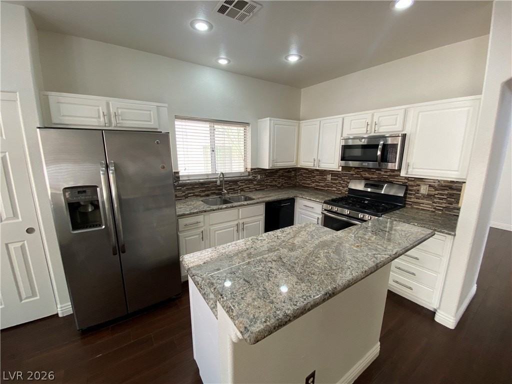 1167 Ekalaka Rd - Photo 5 of 29