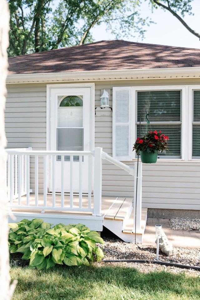 7279 Sylvester - Photo 4 of 33