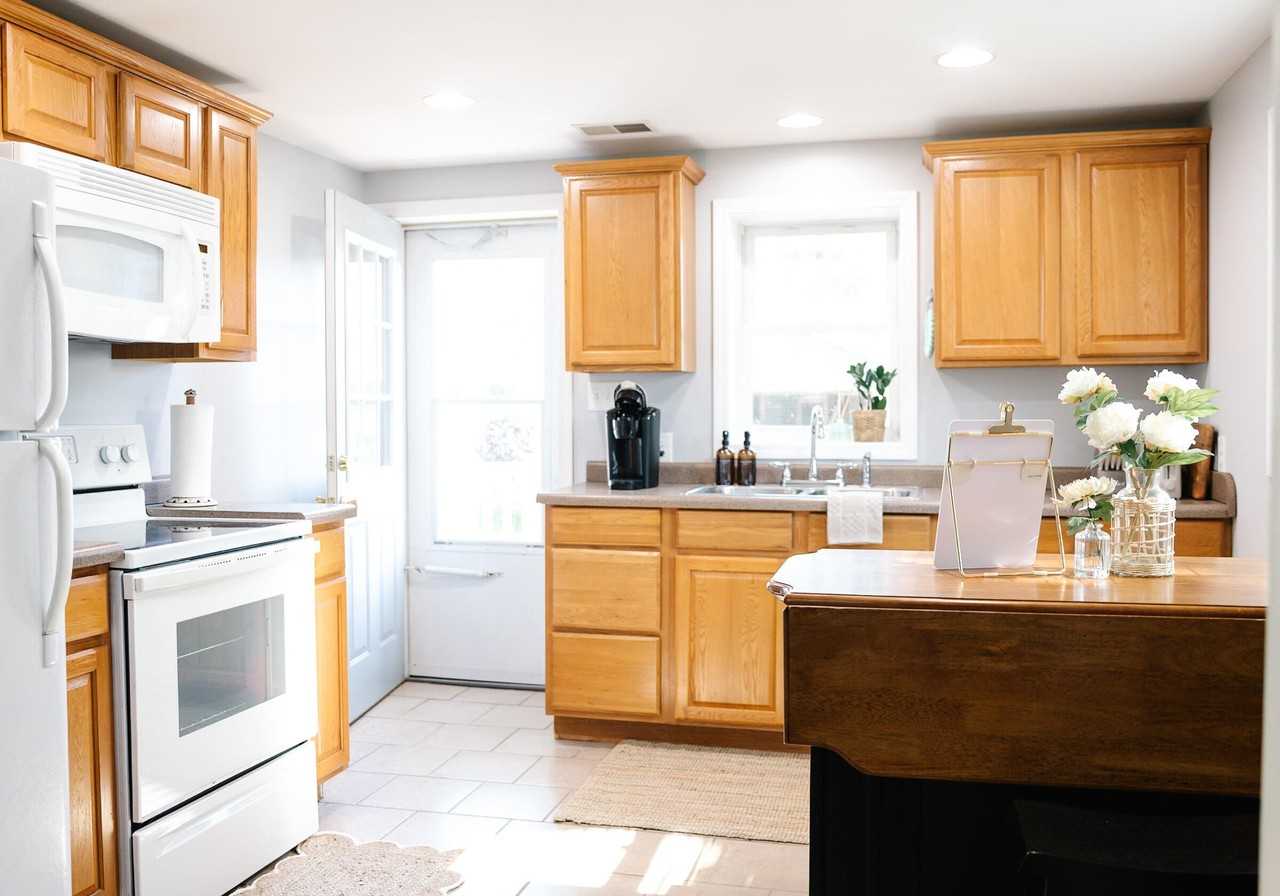 7279 Sylvester - Photo 6 of 33