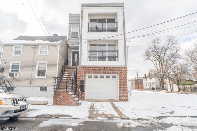 41 Jacob St #2