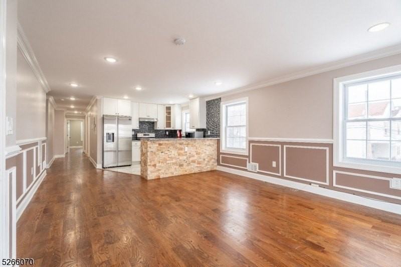 41 Jacob St #2 - Photo 5 of 14
