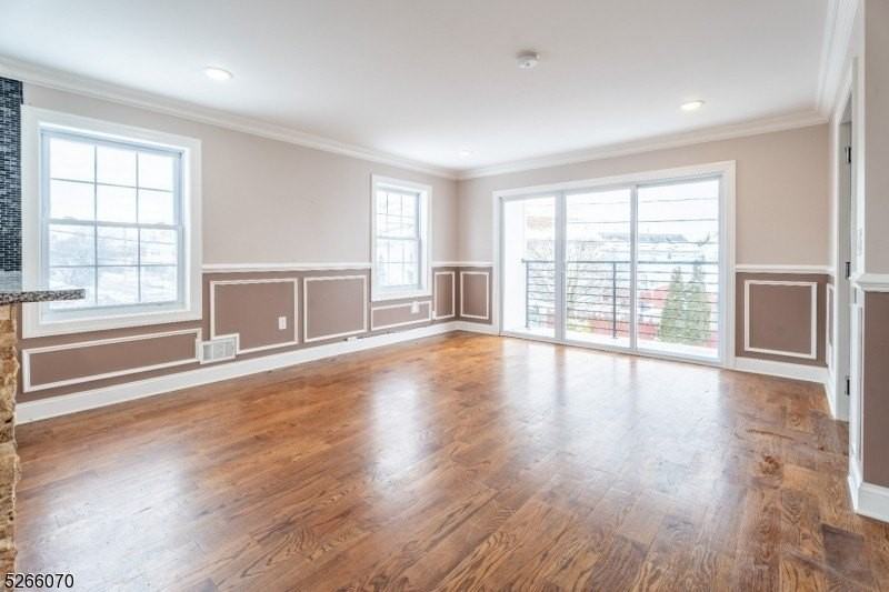 41 Jacob St #2 - Photo 6 of 14