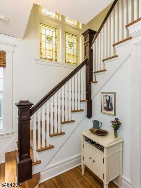 115 Sherman Pl - Photo 6 of 30