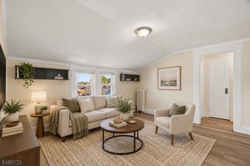 275 Greylock Pkwy - Photo 2 of 12