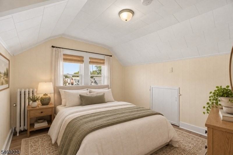 275 Greylock Pkwy - Photo 6 of 12
