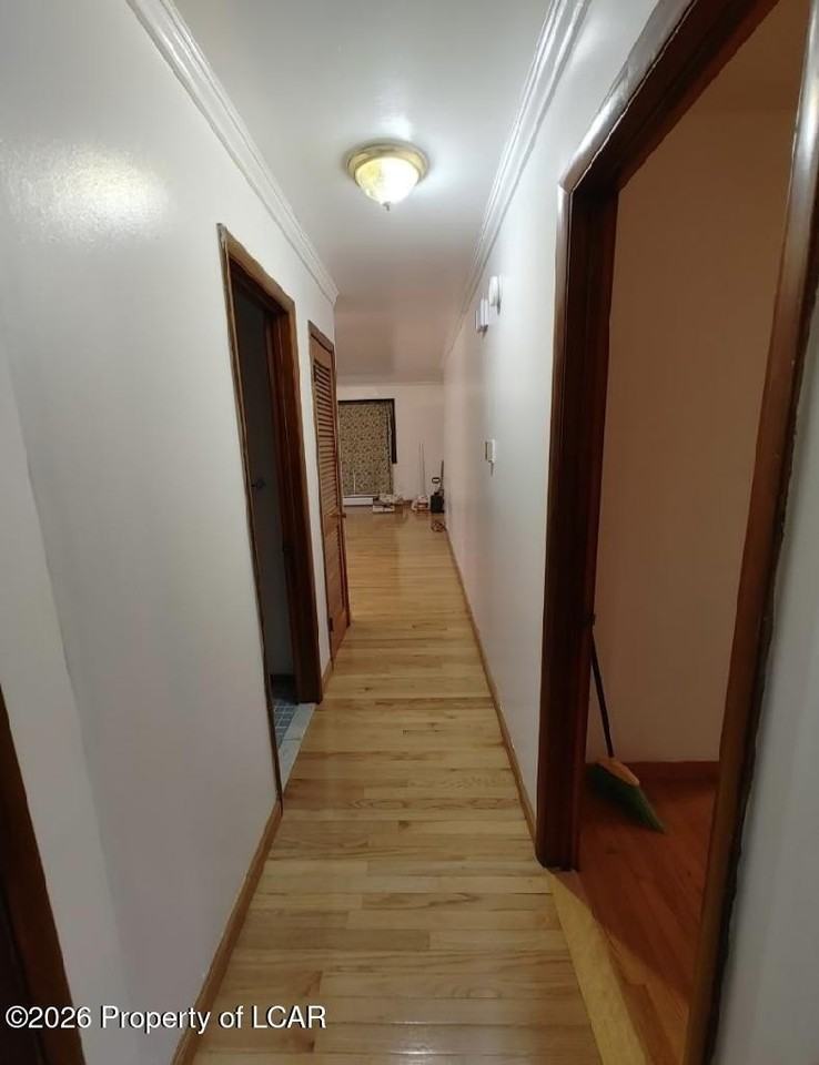 108 W Breaker St - Photo 4 of 10