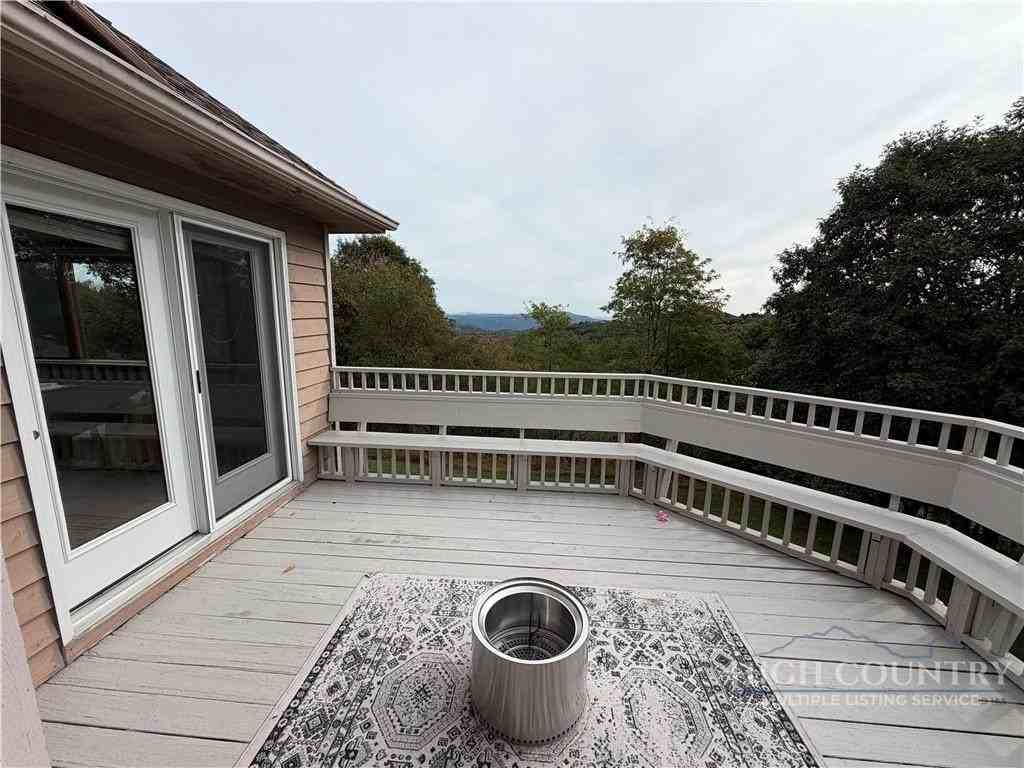 234 Cezanne Dr - Photo 6 of 16