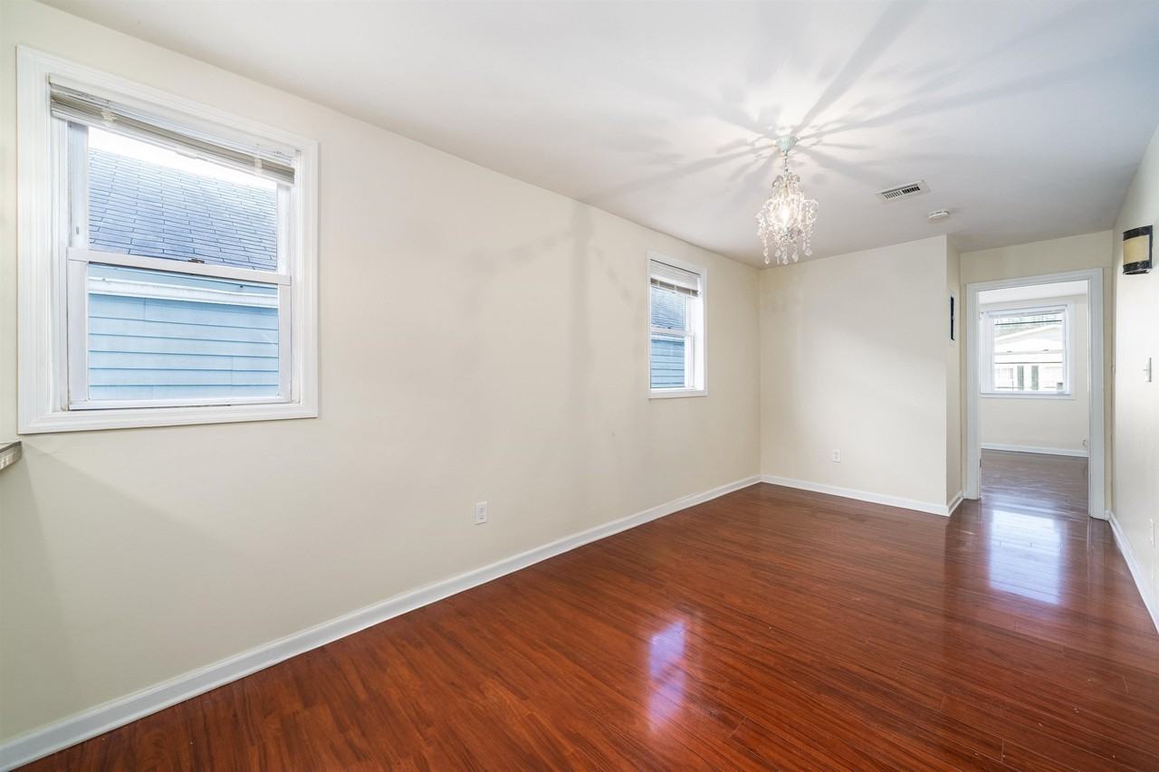 10 W 21st St #2L - Photo 6 of 12