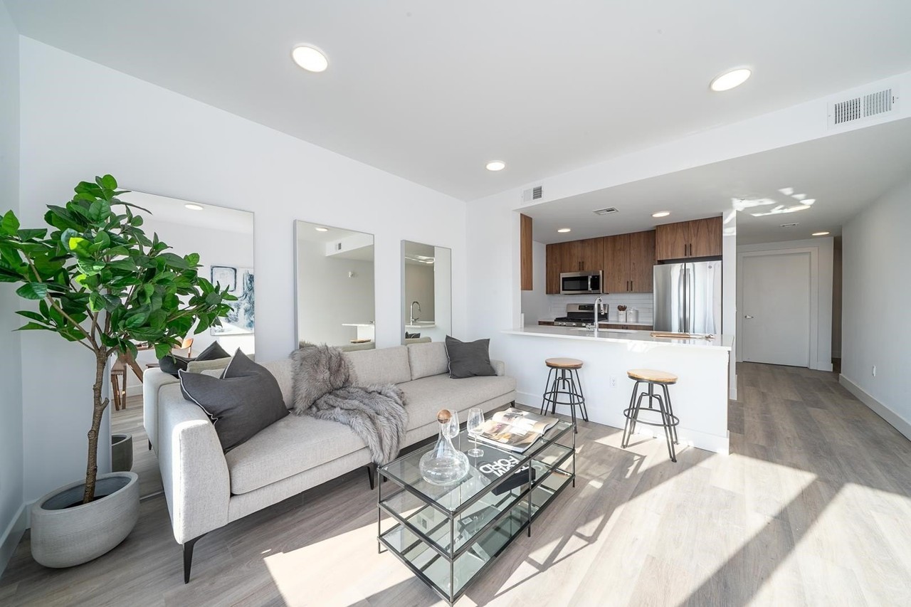 1410 Palisade Ave #610 - Photo 3 of 9