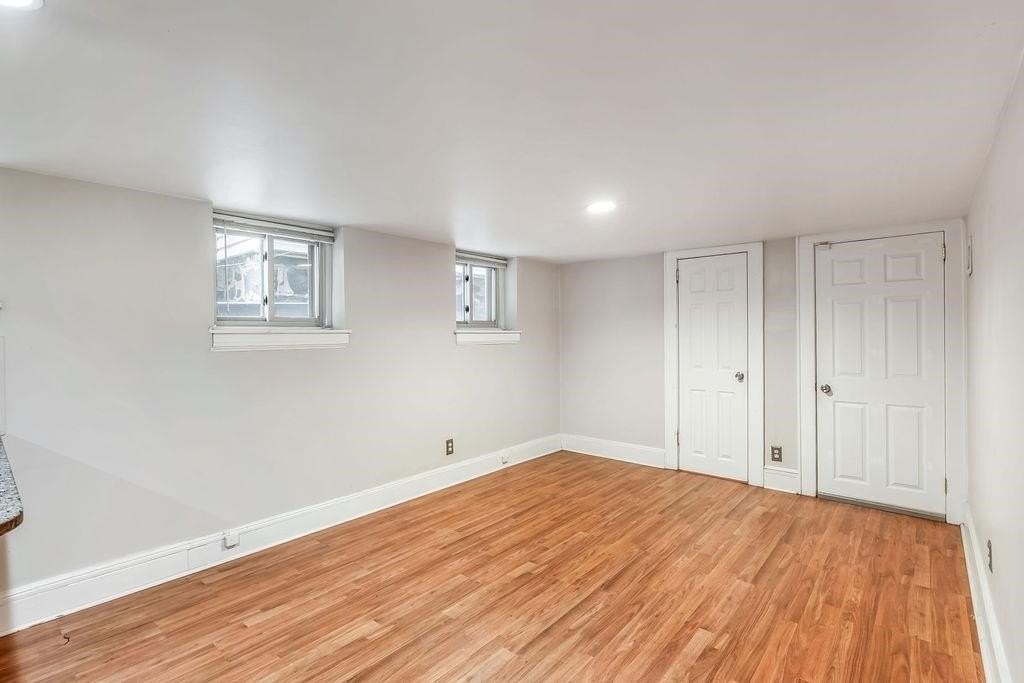 26 Carlton Ave #3 - Photo 4 of 21