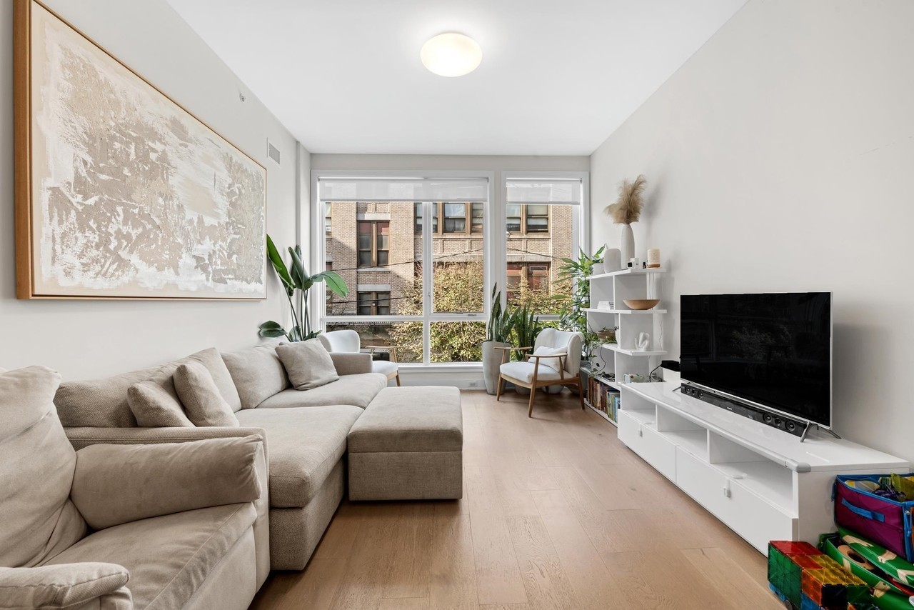 202 Merseles St #202 - Photo 6 of 26