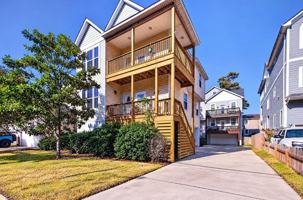 featured image of 9565 7th Bay St #1