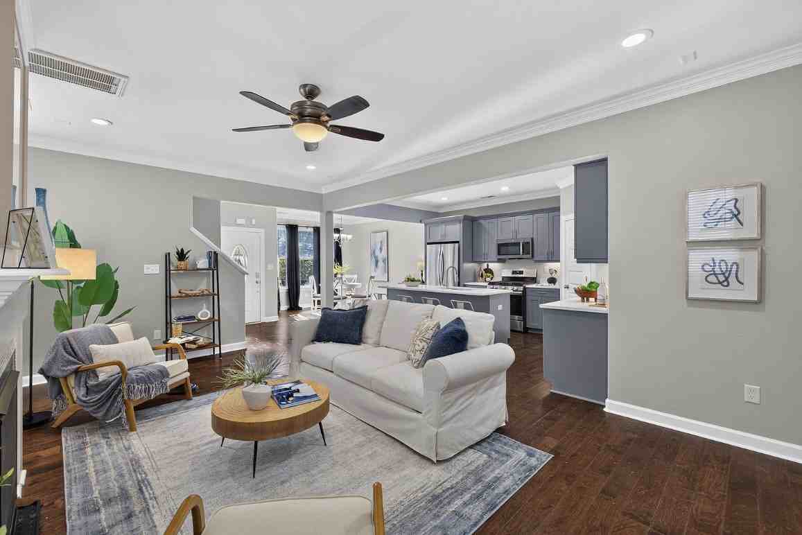 9565 7th Bay St #1 - Photo 5 of 14