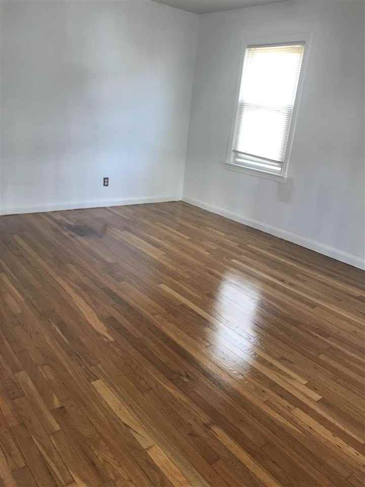 18 Kelly Pkwy #1 - Photo 2 of 10
