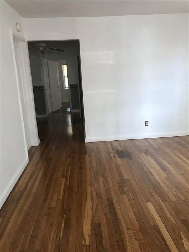18 Kelly Pkwy #1 - Photo 3 of 10