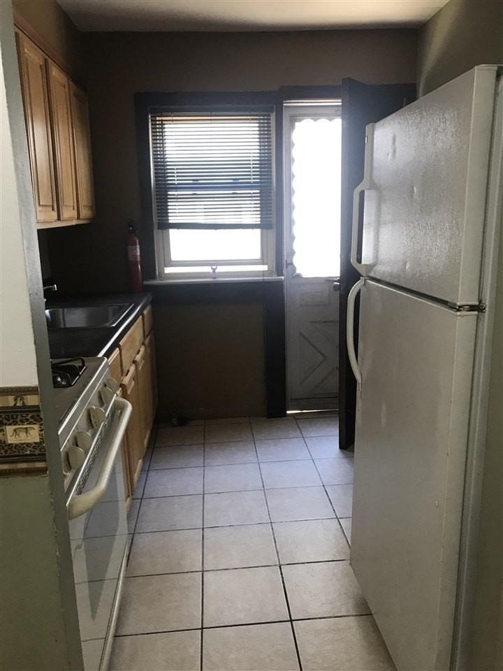 18 Kelly Pkwy #1 - Photo 5 of 10