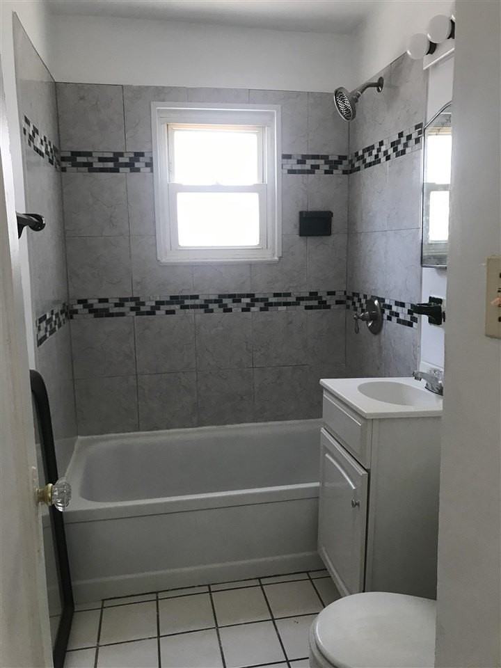 18 Kelly Pkwy #1 - Photo 6 of 10