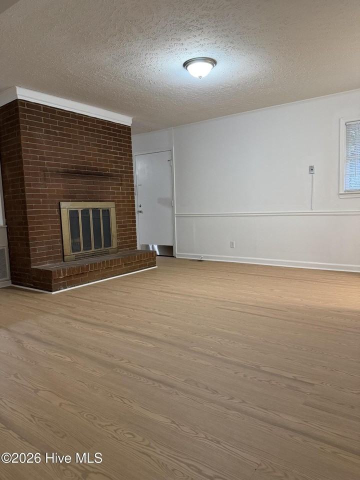 4333 Columbia Rd - Photo 7 of 23