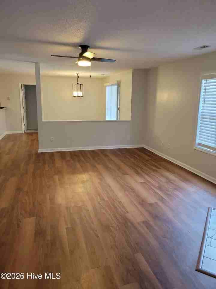 3302 Mulberry Ln #D - Photo 6 of 31