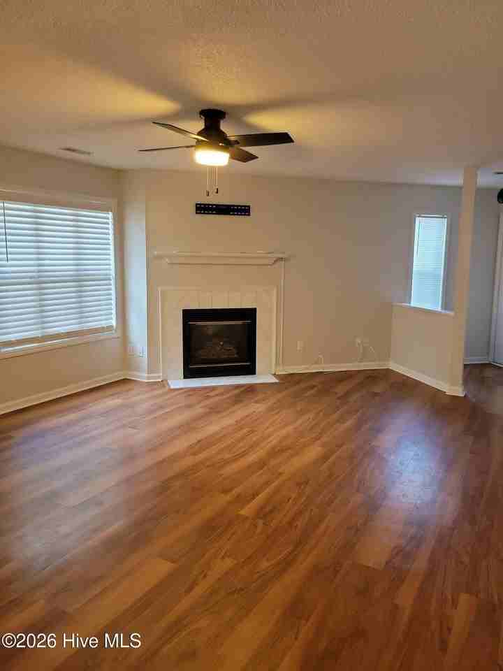 3302 Mulberry Ln #D - Photo 7 of 31