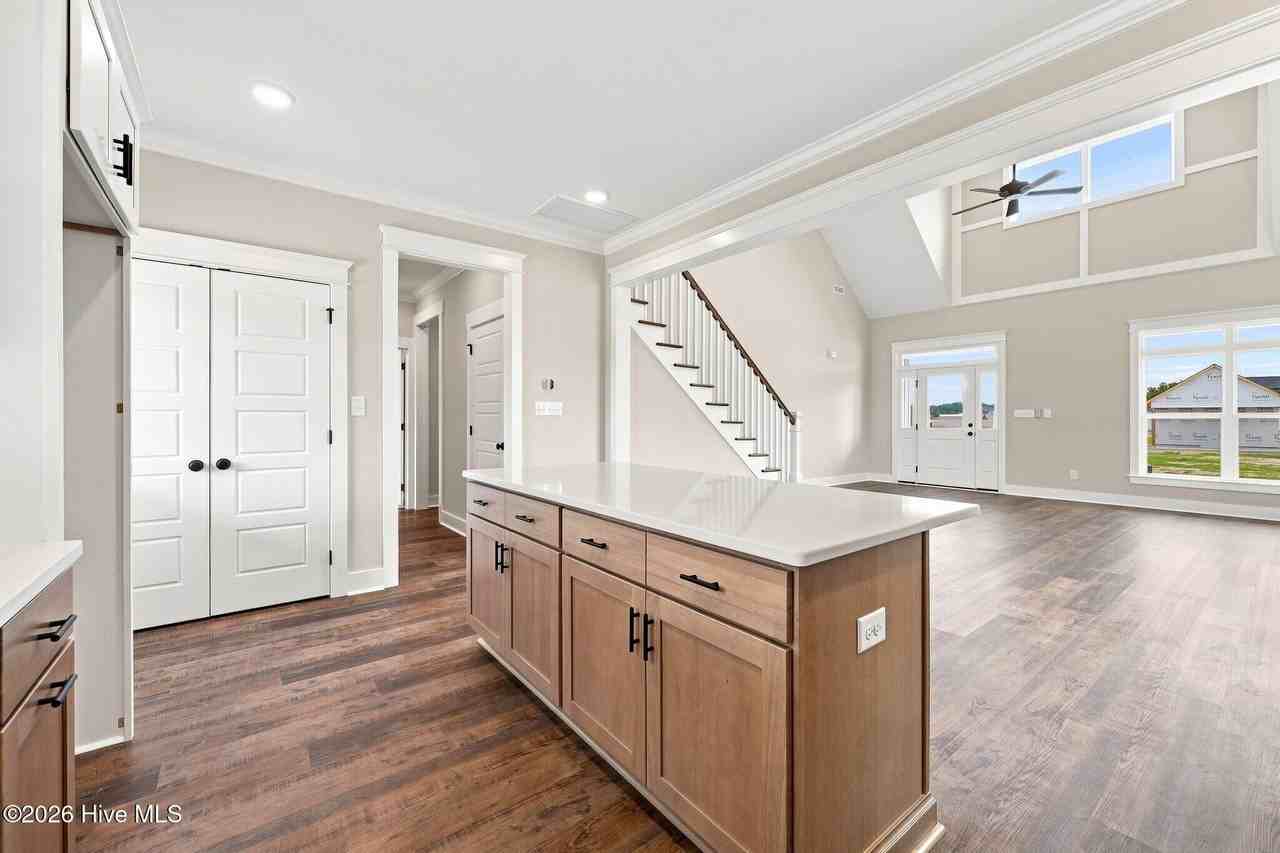 1929 Kimball Dr - Photo 5 of 18