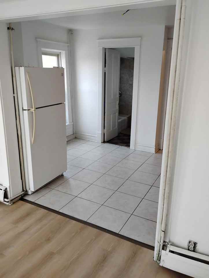 292 Villa Street - 5 #5 - Photo 3 of 21