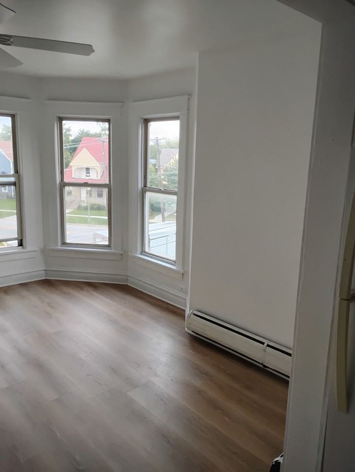 292 Villa Street - 5 #5 - Photo 5 of 21