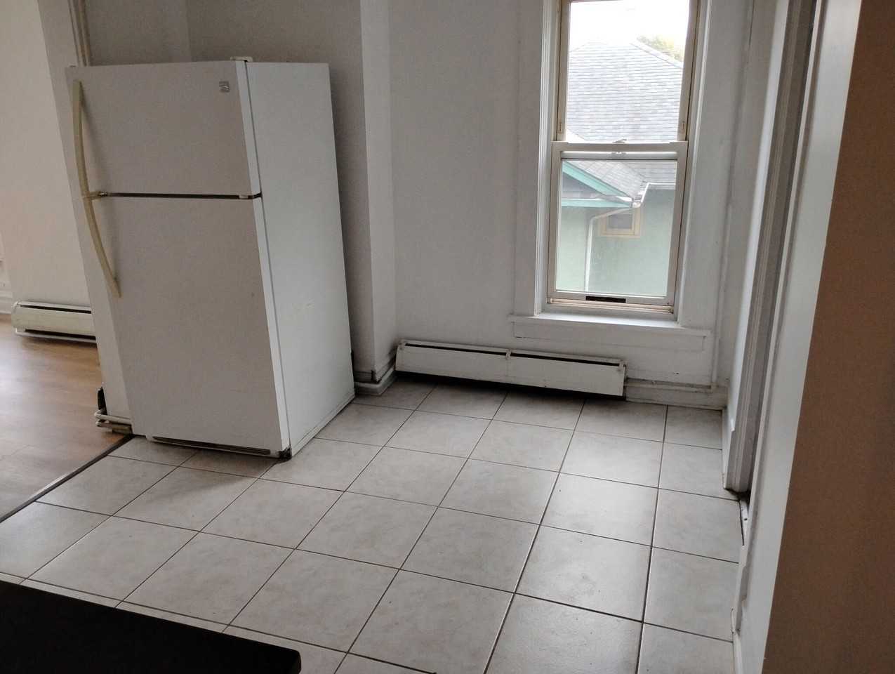 292 Villa Street - 5 #5 - Photo 7 of 21
