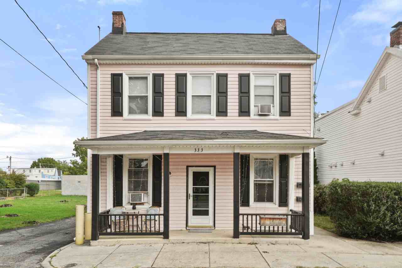 333 Madison St #3