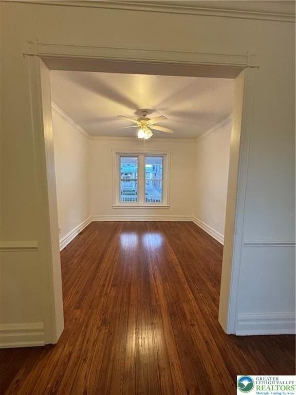 915 W Washington St - Photo 4 of 15
